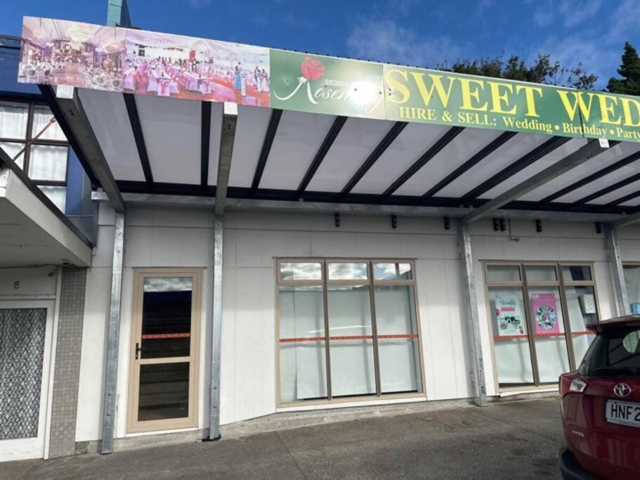 Otahuhu Town Centre Brand New Apartment 8B オークランド エクステリア 写真